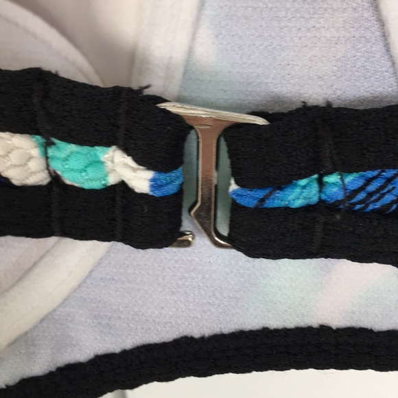 Super cute bikini top - Picture 5 of 8